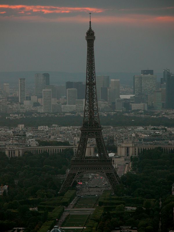 Paris 06 View At Sunset To Eiffel Tower And La Defense From Montparnasse Tower 